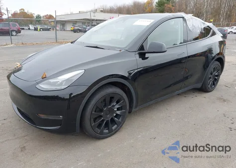 2023 Tesla Model Y Awd/Long Range Dual Motor All-Wheel Drive from USA, damaged, VIN 7SAYGDEE0PF792255